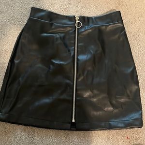 SMALL HIGH WASTE FAUX LEATHER SKIRT- BY THE WAY X REVOLVE